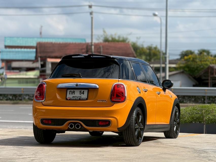 2015 Mini COOPER S, 2.0 F55 S 5-Door Hatchback สีเหลืองสวยจัด สีเหลืองยอดนิยม รูปที่ 18