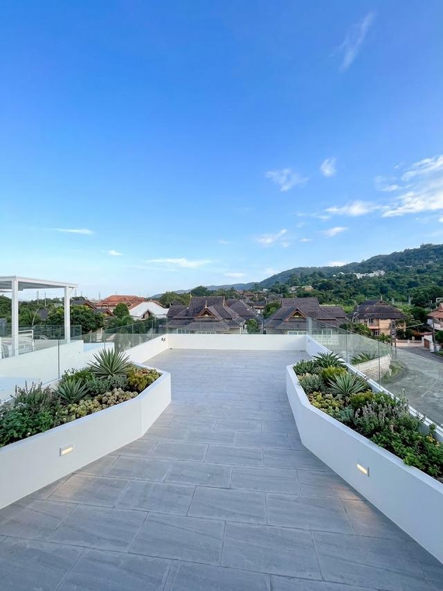 LUXURY VILLA FOR SALE – LAGOON CHALONG 19