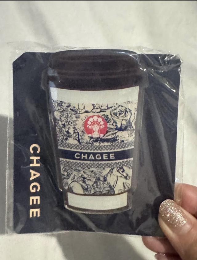 Chagee together Gifgok ที่ติดหลังมือถือช่วยในการพยุงมือถือ  น่ารัก  ของแท้จากช็อปชาจีไทย 100%  2