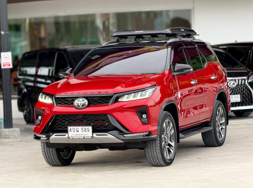 TOYOTA FORTUNER 2.4 LEGENDER 2023 
