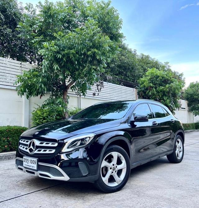 ขายBenz Gla200ปี20 1