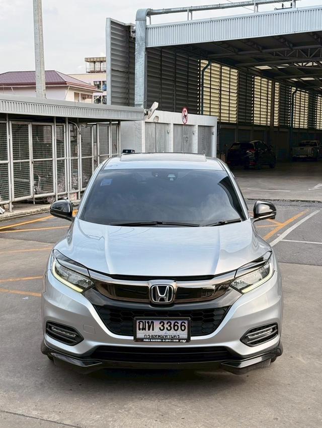  HONDA HRV 1.8RS TOP 2018 สีเทา MINOR CHANGE มือเดียว เข้าศูนย์ทุกระยะ 2