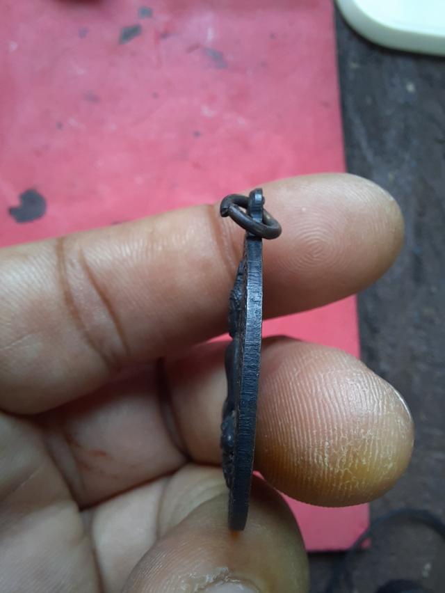 เหรียญเจ้าพ่อศรีนครเตาท้าวเธอ ออกวัดใต้บูรพาราม ปี ๒๕๑๔ หลวงปู่ดุลย์ อธิฐานจิต รูปที่ 5