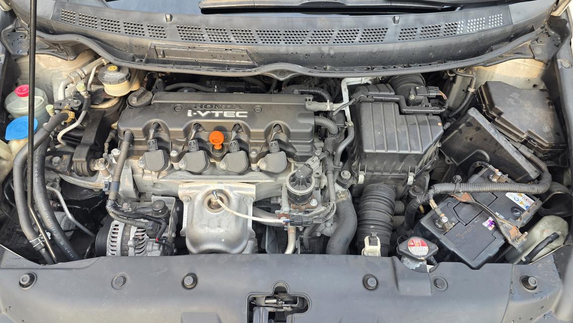 Honda Civic 1.8 i-VTEC AT ไมล์แท้ 97,9xx กม. เจ้าของใช้เอง รถบ้านเดิม ไม่ใช่รถเต็นท์ ไม่เคยชนหนัก ไม่เคยจมน้ำ เครื่องยนต์ เกียร์ ช่วงล่าง พร้อมใช้งาน รูปที่ 12