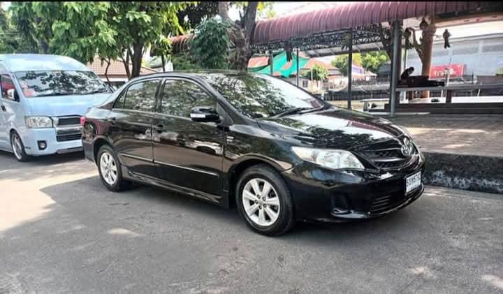 Toyota Corolla Altis 2010 สวยๆ 3