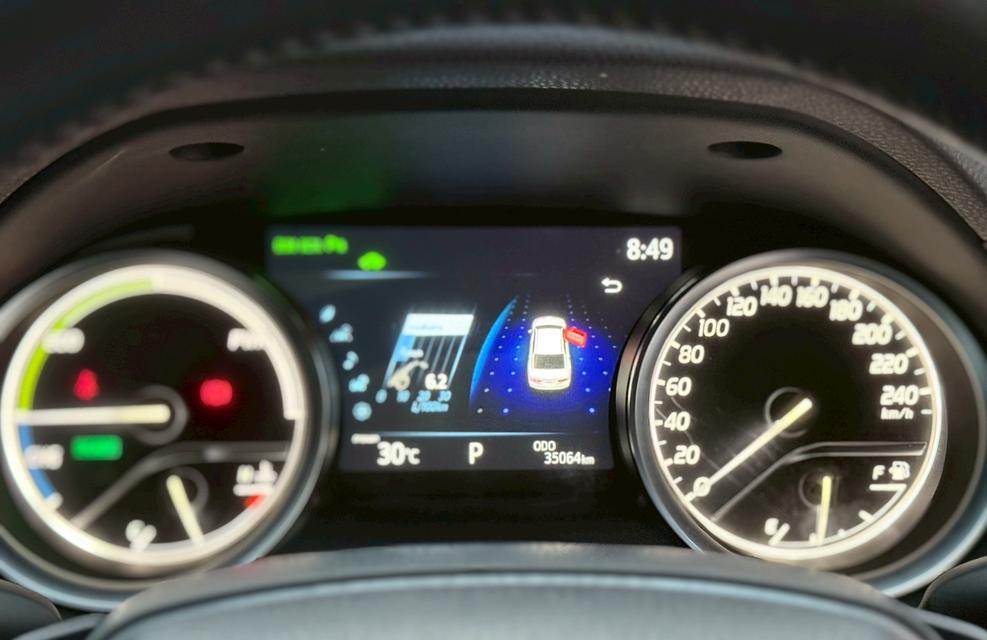 TOYOTA CAMRY 2.5 HV 2019   14