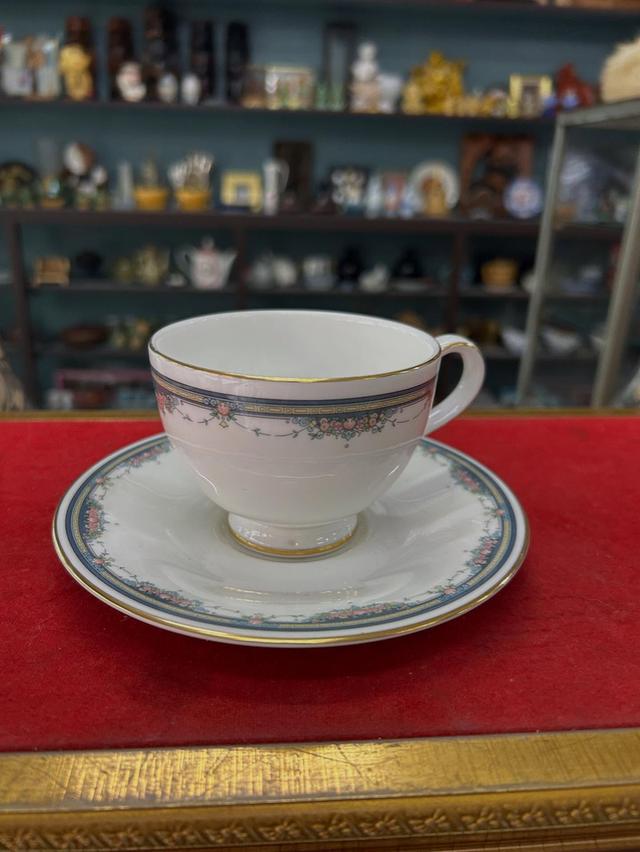 ชุดชา porcelain ปี 1988 made in England สภาพสมบูรณ์