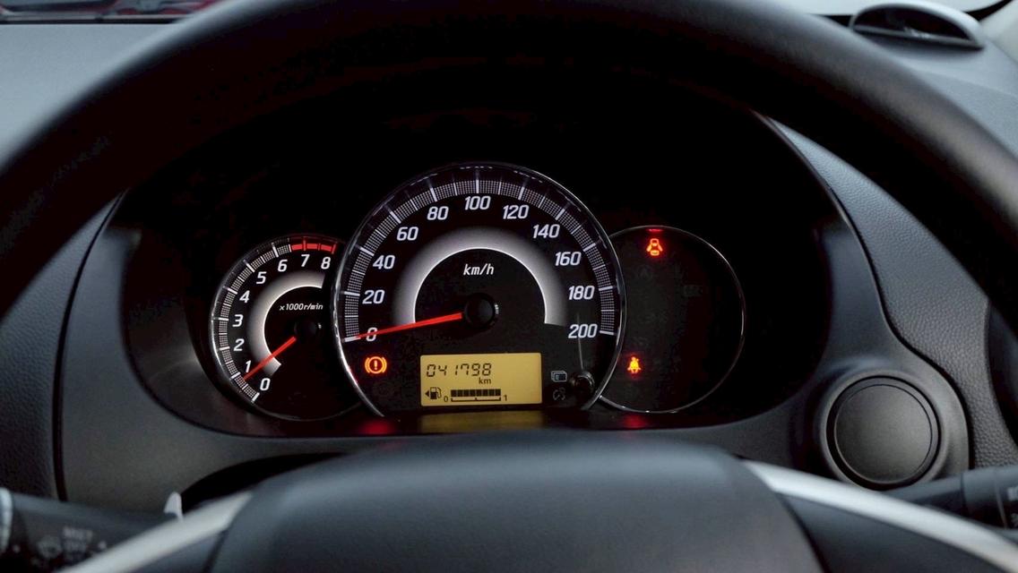 รหัสรถ KN6071 MITSUBISHI MIRAGE เครื่อง 1.2 รุ่น GLX เกียร์ MT ปี 2018 11