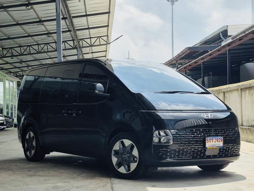 เพียง 20,000 กิโล HYUNDAI STARIA SEL รถสวย โทร.0922639576 เอ๋ 9