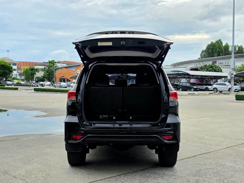 รหัสรถ PEAT626 💎 TOYOTA FORTUNER 2.8 TRD Sportivo ปี 2017 รูปที่ 7