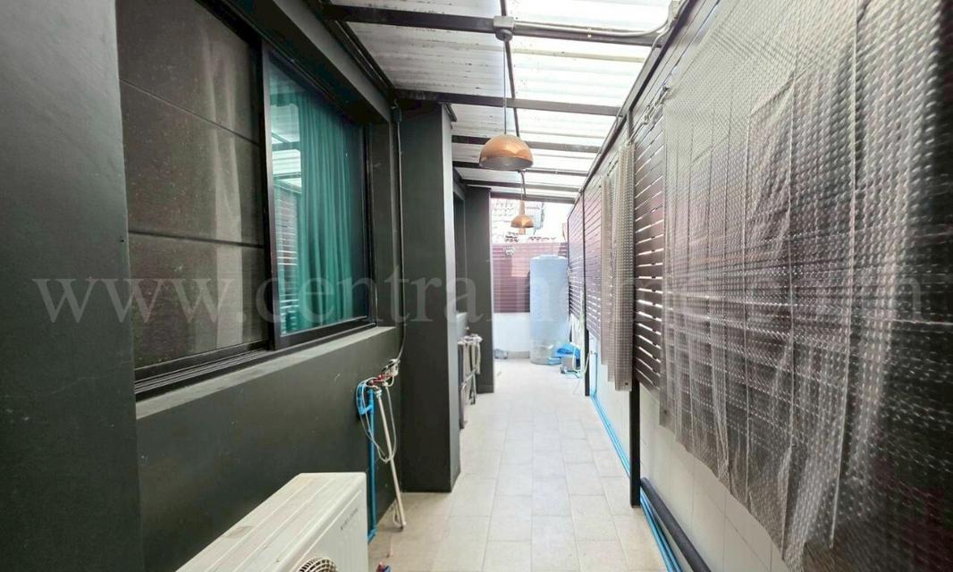 บ้านเดี่ยว บ้านปลาทอง ศรีนครินทร์ ใกล้ MRT สถานีศรีด่าน