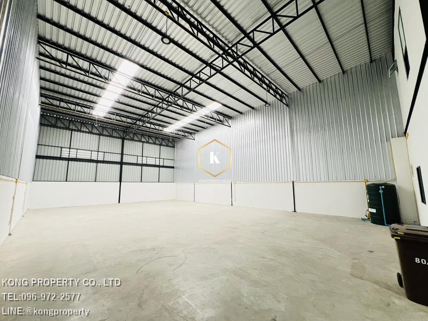 ให้เช่าโกดัง ลำลูกกา คลอง 3 ปทุมธานี 403 ตรม สร้างใหม่  สไตล์โมเดิร์น  4