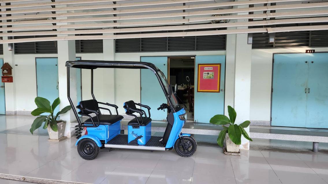 รถไฟฟ้า 3 ล้อ มีหลังคา ปี 2025 เปลี่ยนแบต มา 1 ครั้ง ปัจจุบันขับไม่ได้