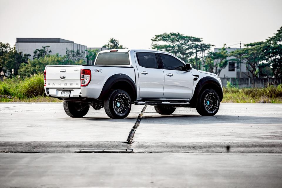 Ford Ranger 2.2 XLT Hi-Lander Double Cab เกียร์ AT ปี 2013 สีเทา รูปที่ 6