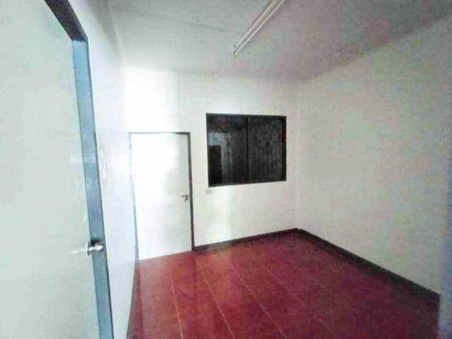 ถนนบางกรวย ไทรน้อย 100 ม. ถนนราชพฤกษ์ 3 กม. เซ็นทรัลเกตเกต 3 กม. MRT คลองบางไผ่ 3 กม. บ้านชั้นเดียวให้เช่า 3 นอน 2 น้ำ 2 3