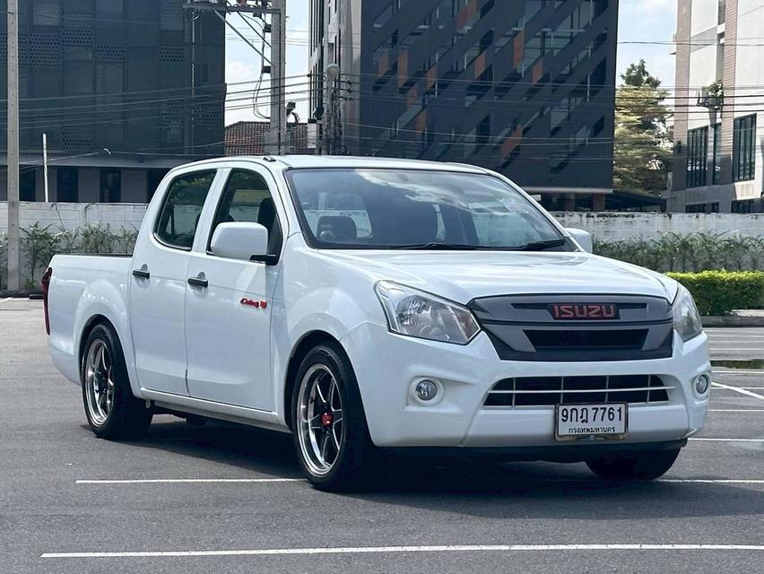 ISUZU D-MAX CAB-4 1.9 Ddi S เกียร์ M/T สีขาว ปี 2019 20