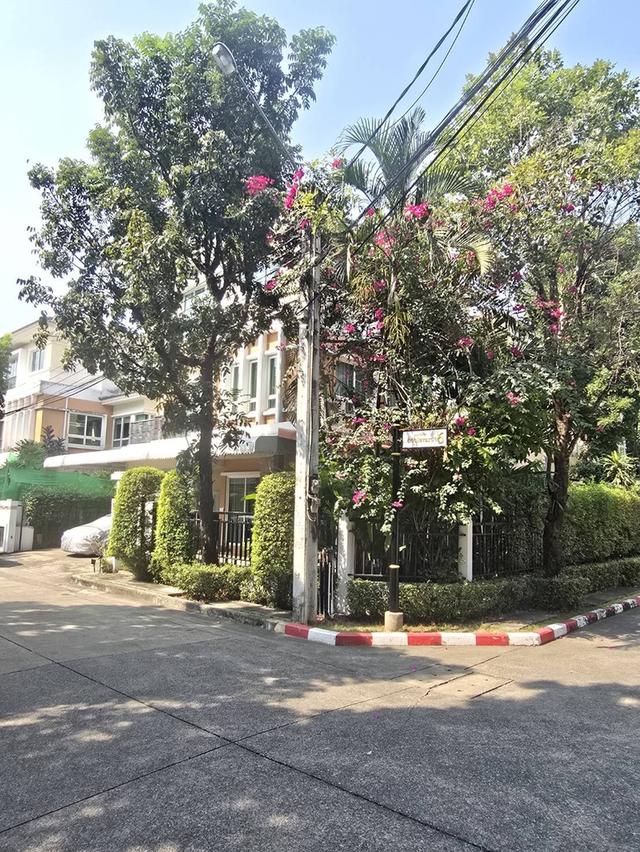 ขายบ้านเดี่ยว ราคาพิเศษ หมู่บ้านบางกอก บูเลอวาร์ด รามอินทรา กม.2 3