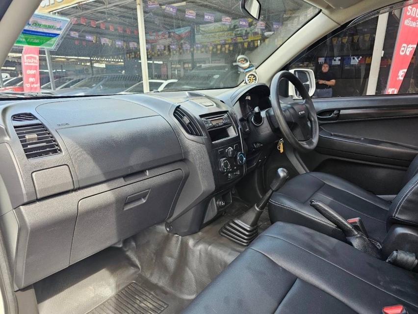 ISUZU 11