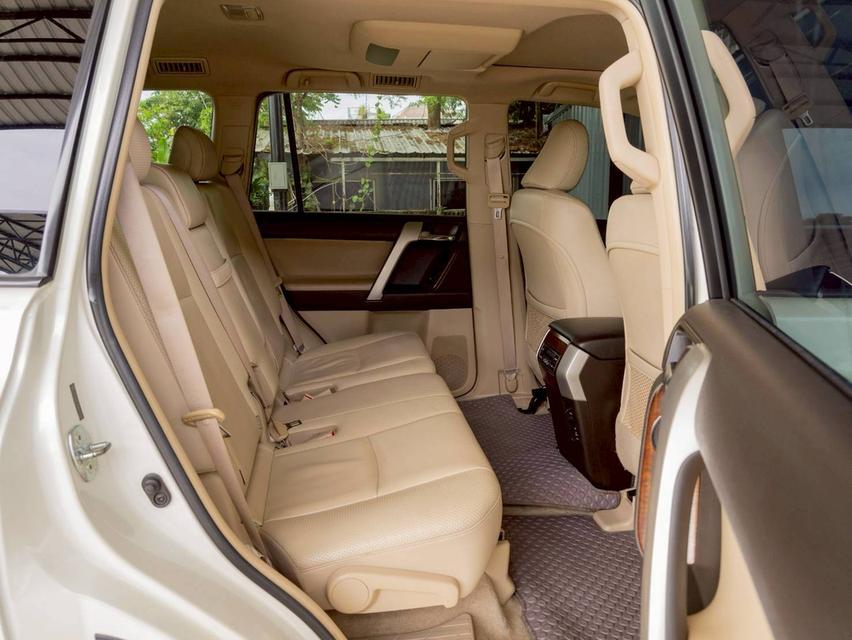 TOYOTA LAND CRUISER PRADO 150 3.0 D4D 4WD  ปี จด 2011 17