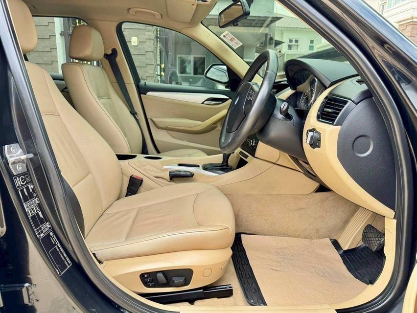 หรู เท่ มีคลาส ขับลื่นไม่มีสะดุด!🚘 BMW X1 18i XLine (เบนซิน) | ปี 2013#ไมล์แท้ 130,000 กม. 12
