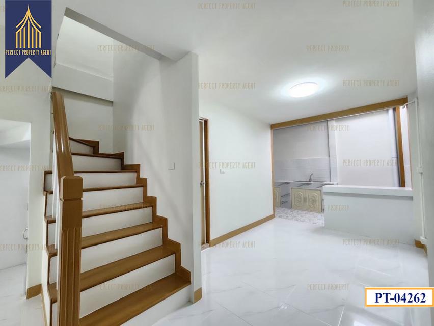 ขาย ทาวน์เฮ้าส์ พนาสนธื์วิลล่า12 สุขุมวิท บางปู ใกล้BTS สถานีเคหะ 6