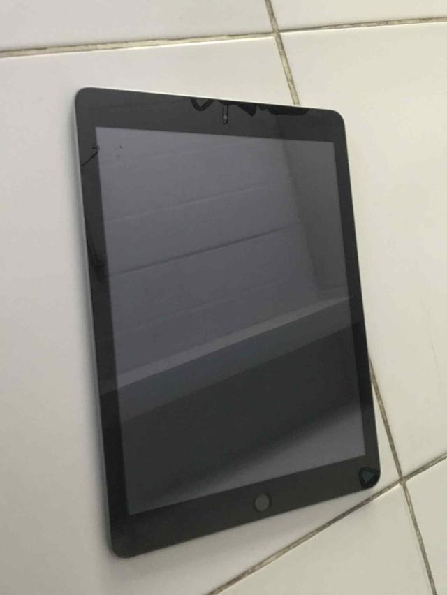 iPad 