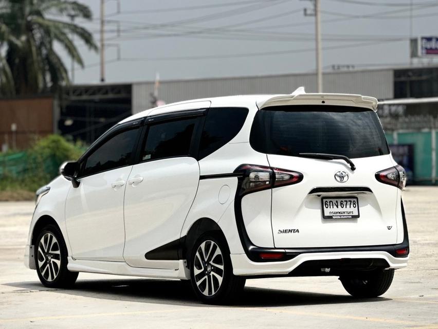 Toyota Sienta 1.5V สีขาว ปี2016 จดปี 2017 รหัส PAT6778 9