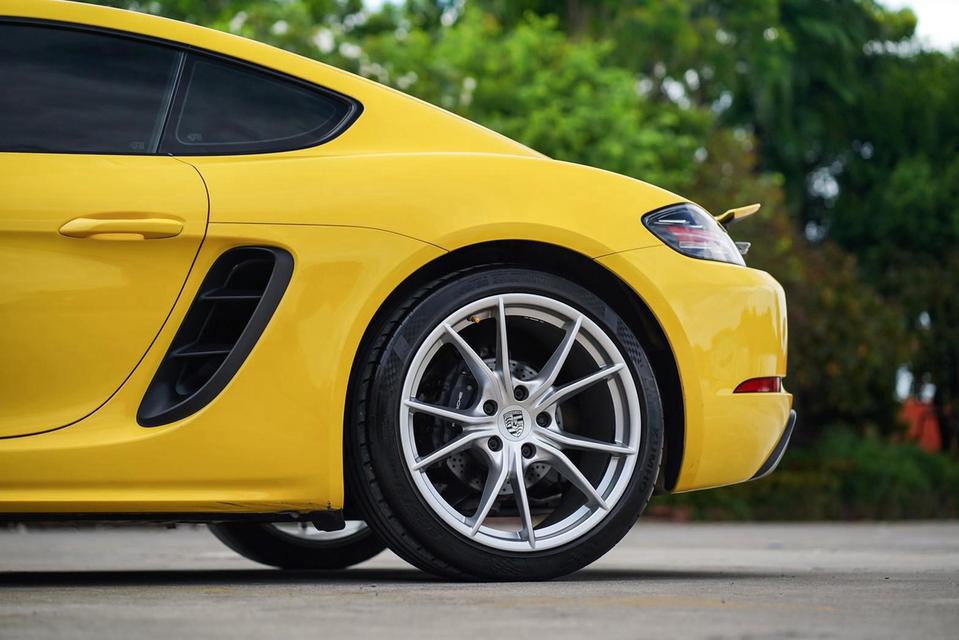 Porsche 718 Cayman ปี 2018 สี Racing Yellow รูปที่ 5
