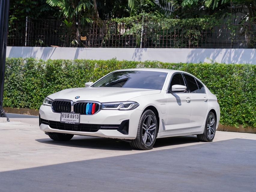 BMW 530e Elite ปี 2021 มือสอง รูปที่ 3