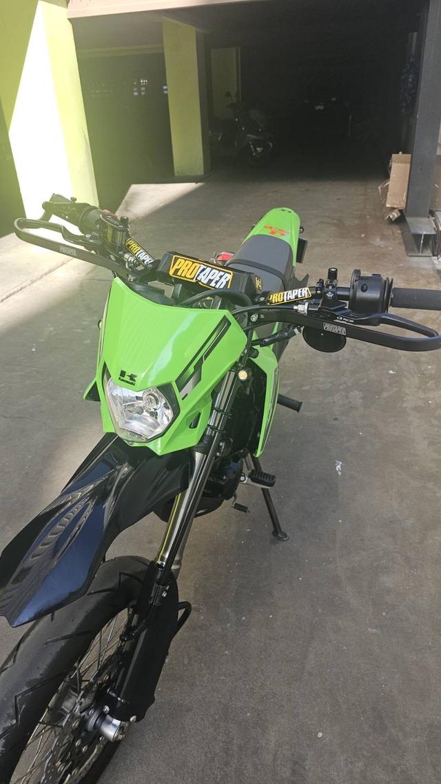 Kawasaki D traker 150 12