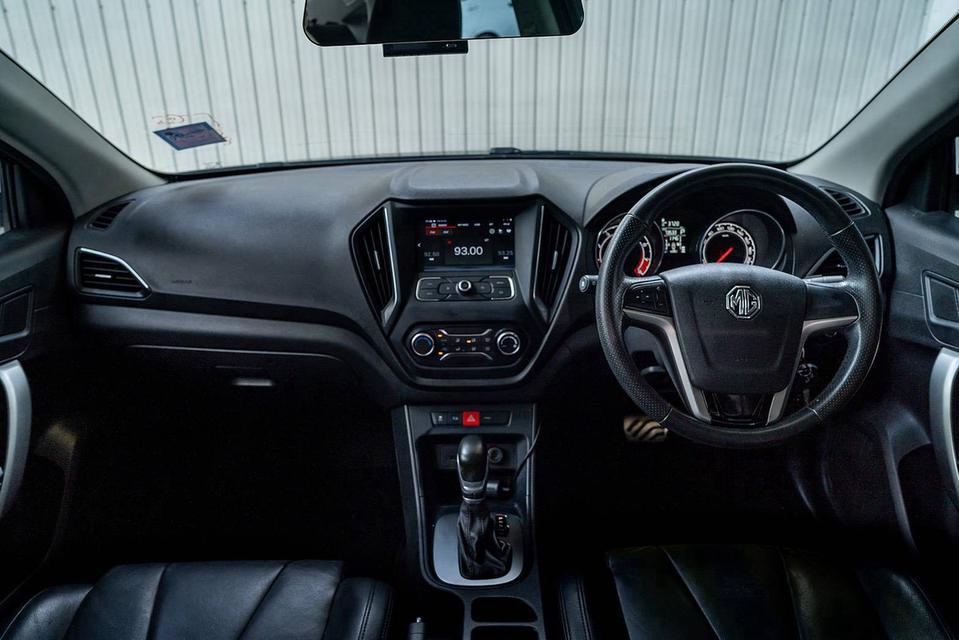#MG 5, 1.5 X TURBO SUNROOF ปี 2018 สีดำ โฉม ปี15-21รถบ้านแท้ มือเดียวรถสวย ไมล์น้อย 73,355 กม.เครื่องดีโครงสร้างดีเกียร์ดีภายในสะอาดช่วงล่างแน่น รูปที่ 9