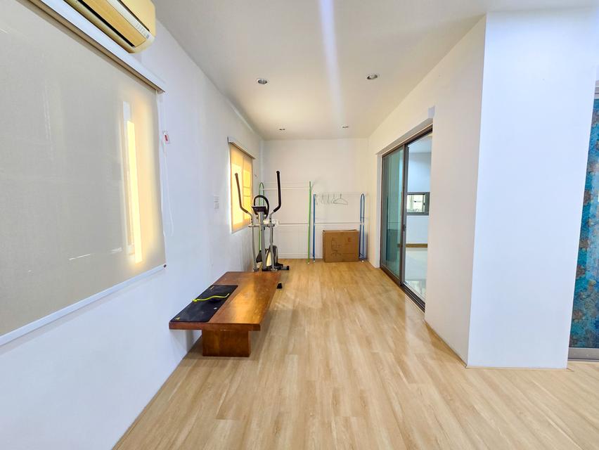 ให้เช่า บ้านเดี่ยว 2 ชั้น หมู่บ้าน เฮ้าส์ ออฟ เดอะ คานารี่ – สวนเสือศรีราชา บ้านสวย เฟอร์นิเจอร์บิ้วอิน พร้อมเครื่องใช้ไฟฟ้าครบ จอดรถได้ 2 คัน พร้อมเข 18