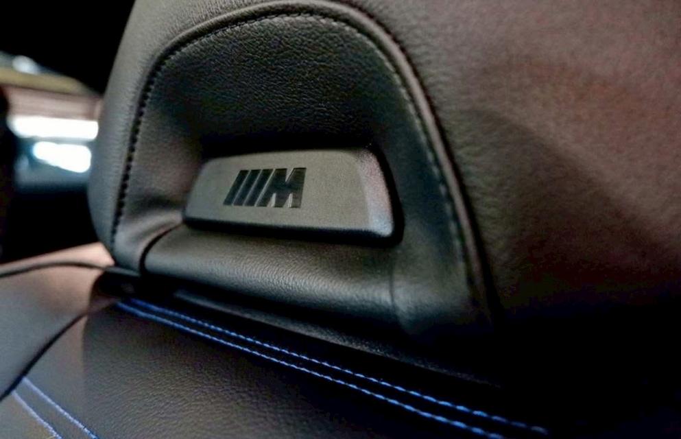 BMW M240i Coupe ปี 2022 9