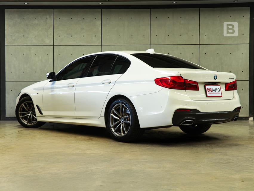 2020 BMW 520d 2.0 G30 (ปี 17-22) M Sport Sedan AT รูปย่อยที่ 2