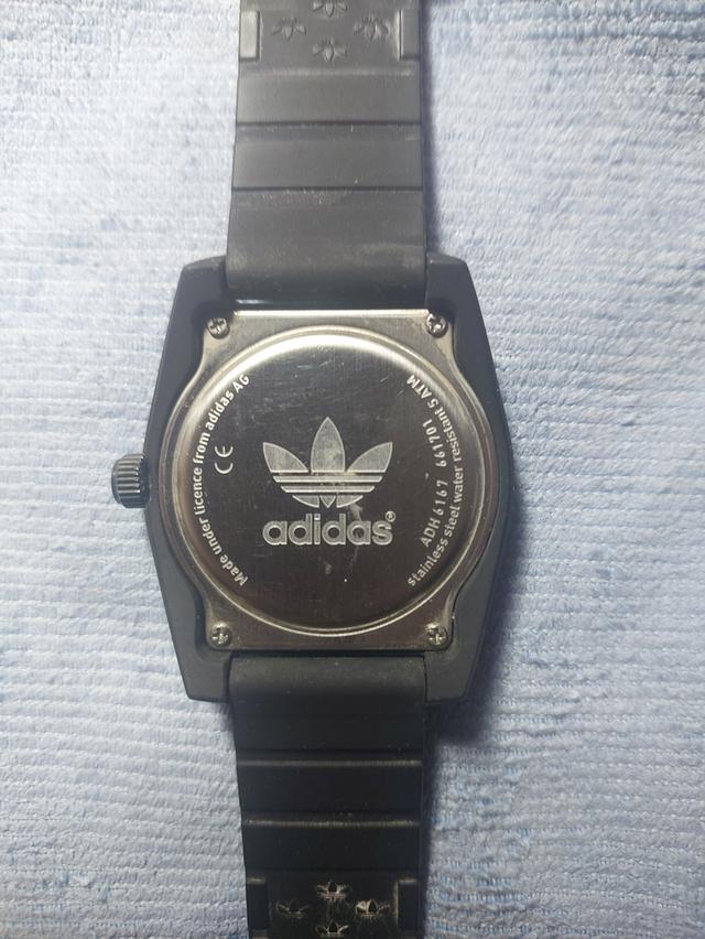 นาฬิกา Adidas แท้ออกช้อปญี่ปุ่น ใช้น้อย รูปที่ 3