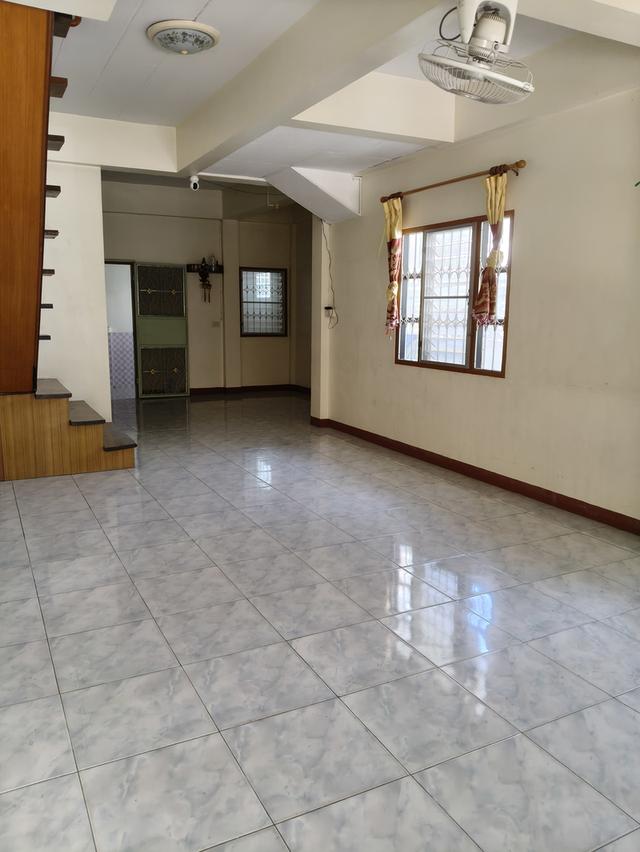 ให้เช่าบ้าน หมู่บ้านพระปิ่น 3 3