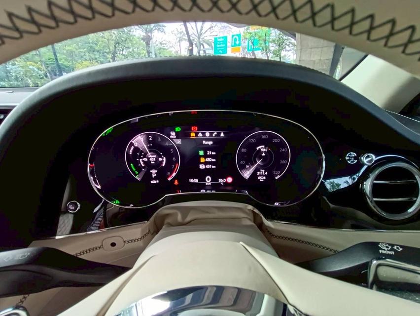 รหัสรถ PEAT53 Bentley Bentayga Hybrid (demo) 14