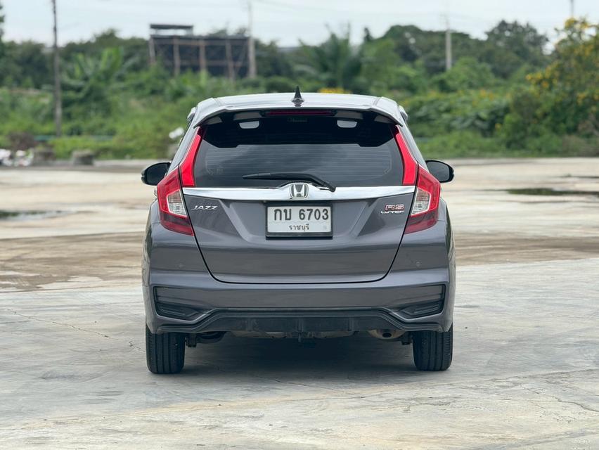 HONDA JAZZ GK 1.5 RS top (MNC) Y2017 สีเทา ออโต้ 9