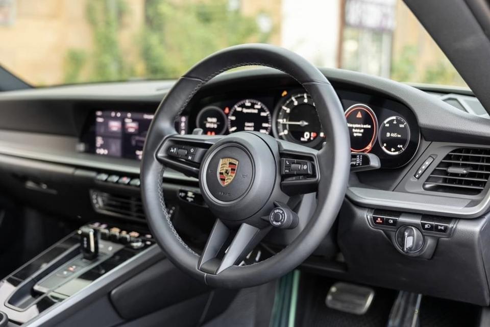 Porsche 911 CARRERA ,992 Techart 6