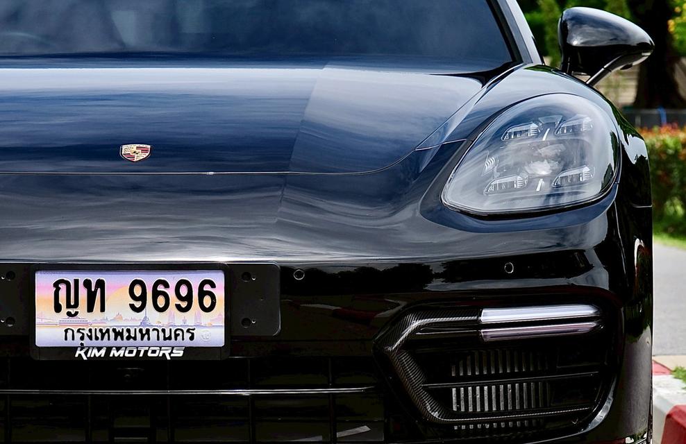 Porsche Panamera Sport Turismo 4 E-Hybrid Facelift ปี 2022 Full Option รูปที่ 6
