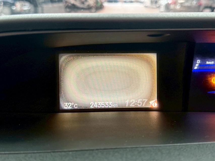 HONDA CIVIC FB 1.8 E Navi ปี2015 รถเก๋งราคาประหยัดสุดๆ รถเดิมๆ สภาพสวย บอกเลยราคานี้คุ้มๆ 6