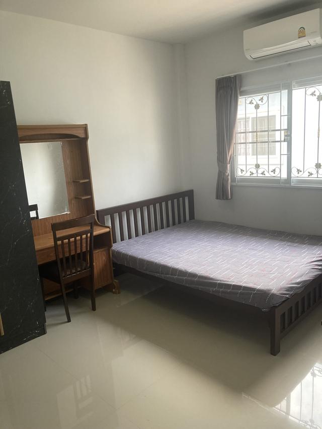 ขายทาวน์เฮ้าส์ 24.4 ตรว.ใกล้รถไฟฟ้า หมู่บ้านพระปิ่นนคร (หมู่บ้านไม่มีค่าส่วนกลาง) บางโปรง สมุทรปราการ 20