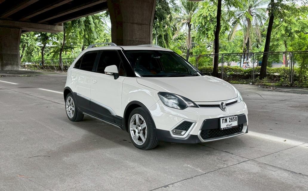 ขายรถ MG3 1.5 Xross ปี 2016 สีขาว เกียร์ออโต้