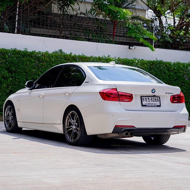 ✨ BMW 330e 2.0 M Sport (CKD) โฉม F30 จดปี 2017 Plug-in Hybrid ตัวท็อป M Sport รูปที่ 5