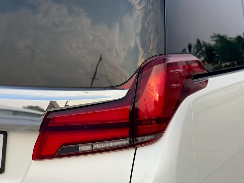  . Toyota Alphard 2.5 SC Package MNC 2020 จด 2021 • Mileage: 65,000 km 8