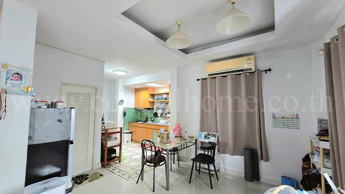 บ้านแฝด 2 ชั้น หมู่บ้านฟ้า ปิยรมย์ พรีเมียร์ พาร์ค เฟส 10 ลำลูกกา 9