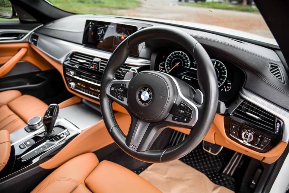 BMW 530e M-Sport 2.0 Edrive AT 2019 รหัส CBL9995 8