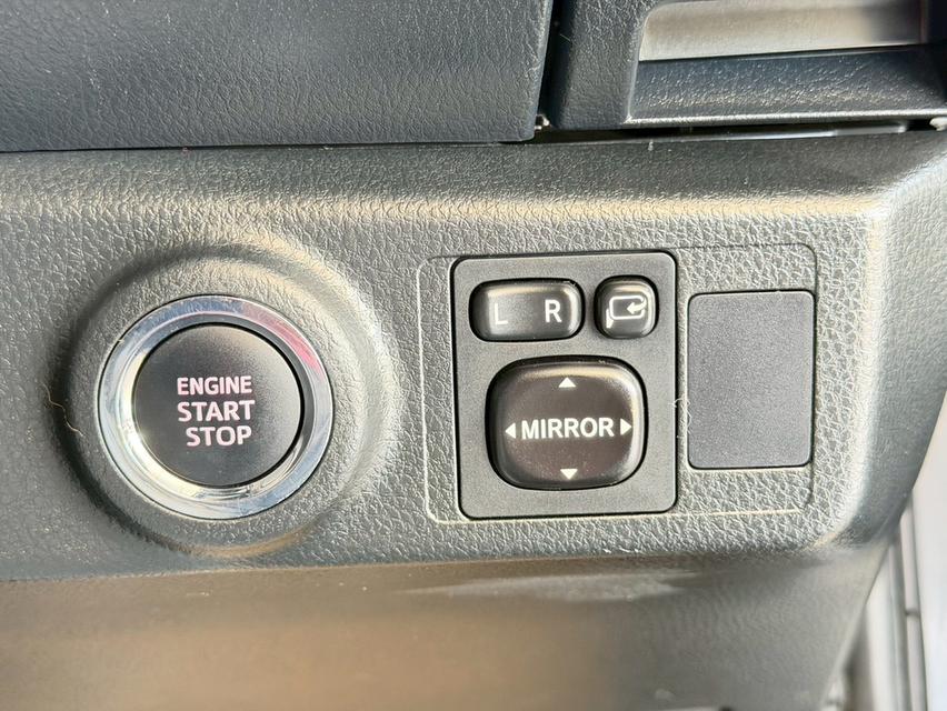 Toyota Yaris 1.2G เบนซิน เกียร์ออโต้ ปี2014จด2016 รูปที่ 17