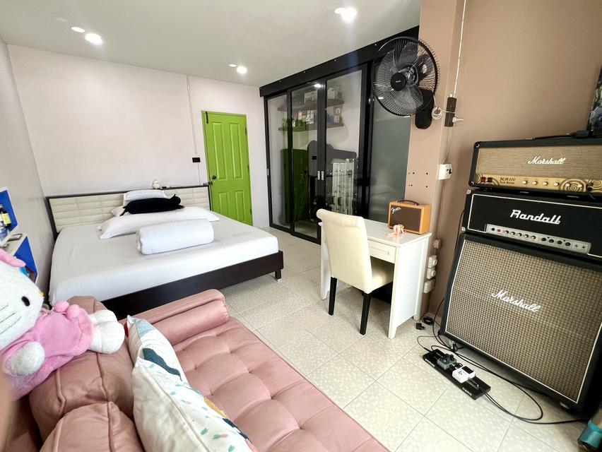 เจ้าของขายเอง ทาวน์โฮม 3 ชั้น หมู่บ้าน วี เค โฮม (V.K.Home) ท่าข้าม 7- อนามัยงามเจริญ25 5
