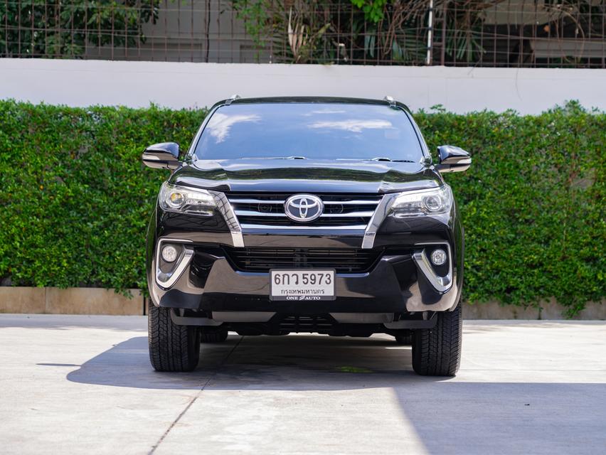 TOYOTA FORTUNER 2.4 V SUV ปี 2017 รูปย่อยที่ 3